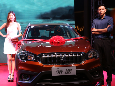 長(cháng)安鈴木驍途鄭州上市發(fā)布會(huì )