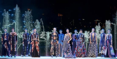 重慶國際時(shí)尚周隆重開(kāi)幕