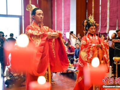 三亞舉行盛唐婚禮秀 再現唐朝隆重婚慶壯闊場(chǎng)面