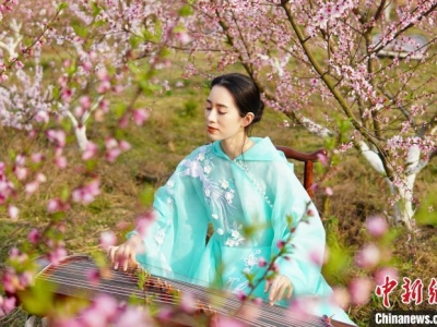 江西余干:春日麗人漢服行