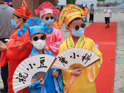 СW(xu)׃ģ (chung  )M(mn)M(mn)g(l )^(gu)һ