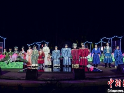 |}ݝhʢ 80q̉S(chng)